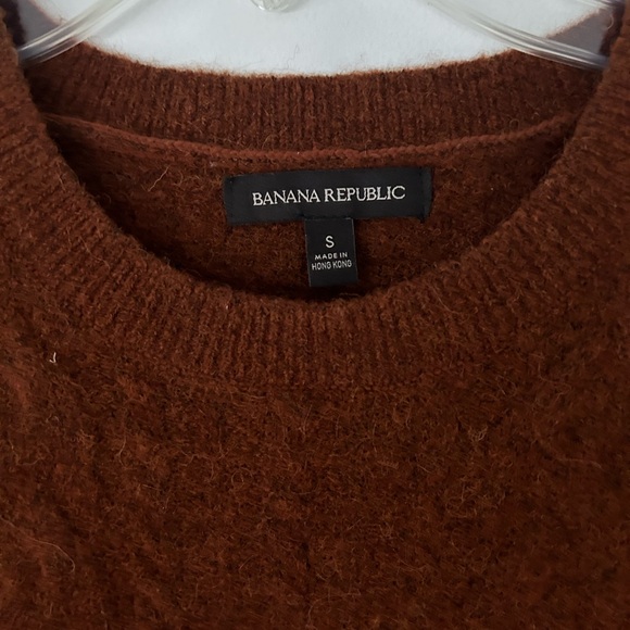 Banana Republic cable sweater, size S, rust color. - Picture 2 of 5
